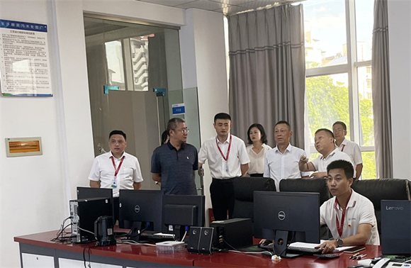 王堤一行调研湖南区域公司